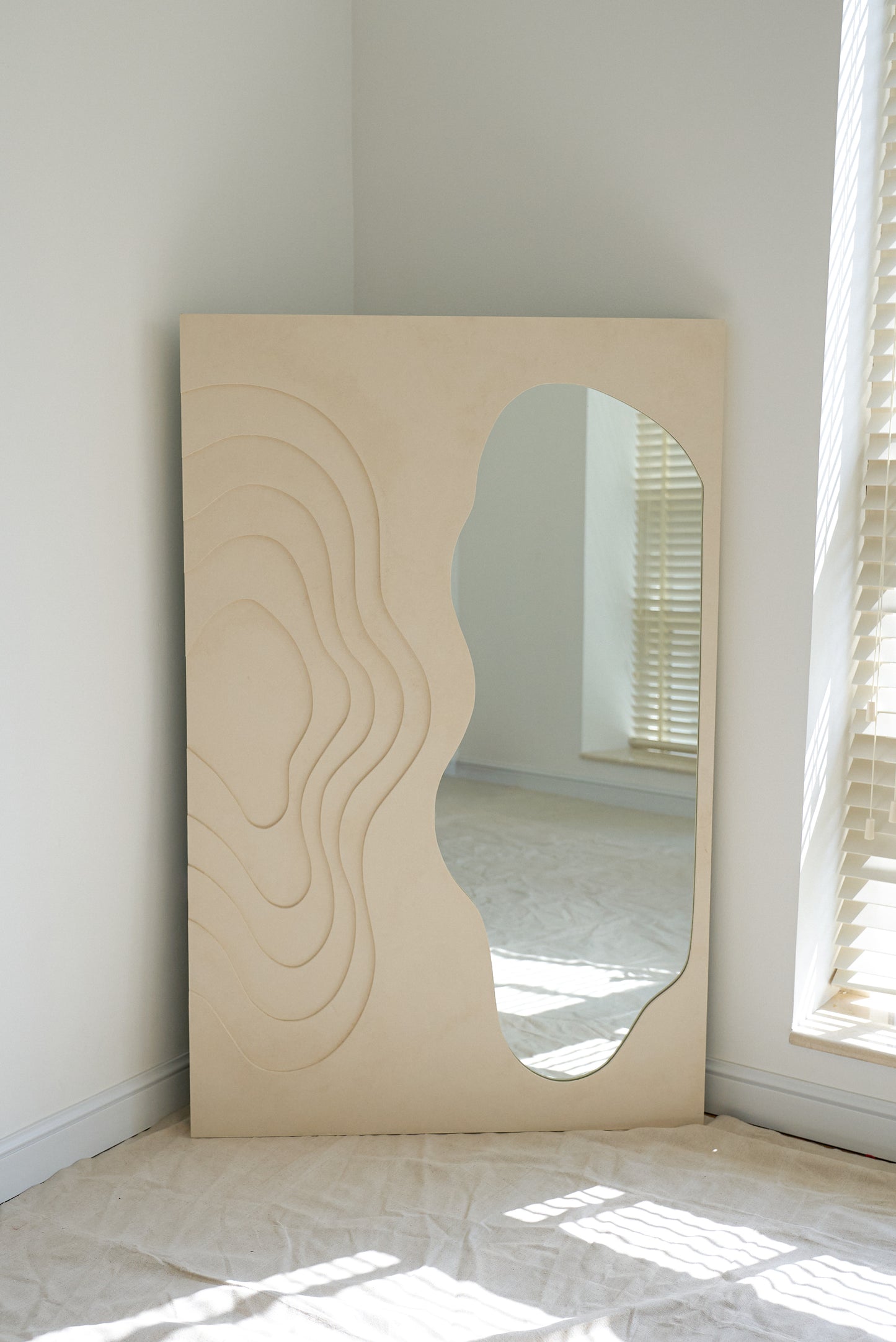 Square Curve Mirror Beige